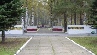 Воинское кладбище, на котором захоронено 502 советских воина, умерших от ран в госпиталях в годы Великой Отечественной войны